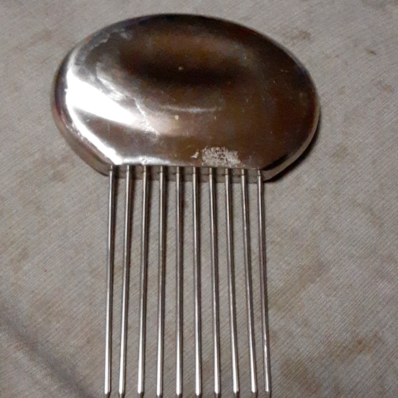 Norpro Stainless Onion Holder - Picture 1 of 1